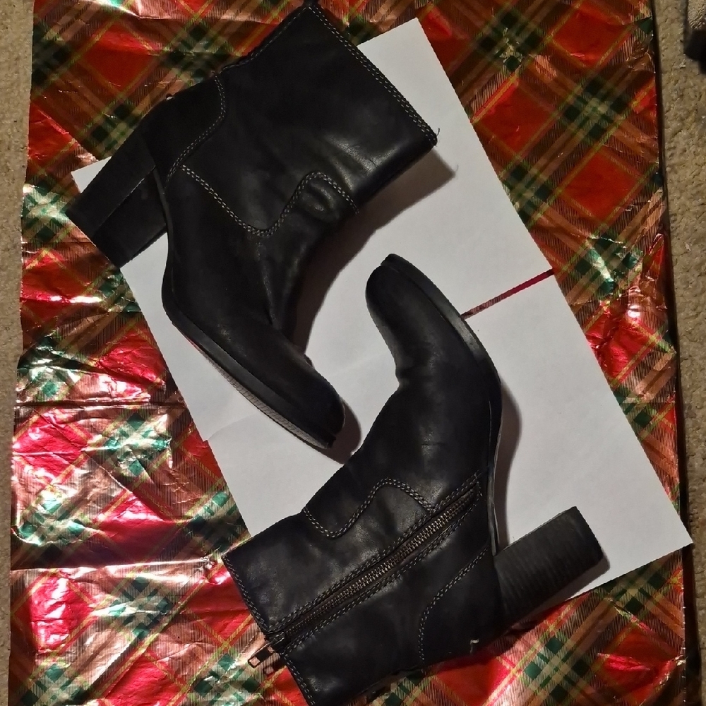 Sperry Black Heeled Boots